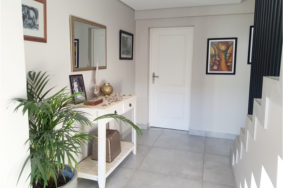 3 Bedroom Property for Sale in Dana Bay Western Cape